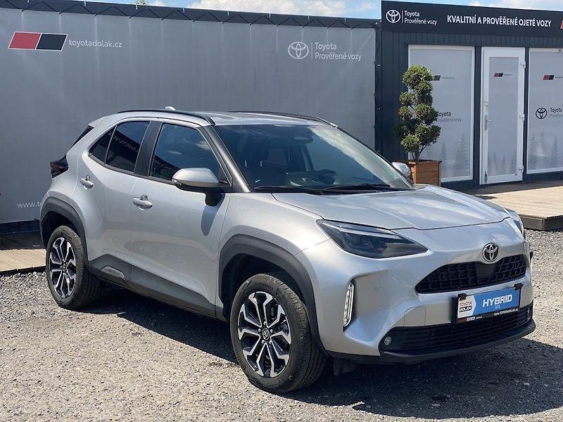 Toyota Yaris Cross 1.5HEV, ČR-1m, Style, DPH - fotka 1 z 15