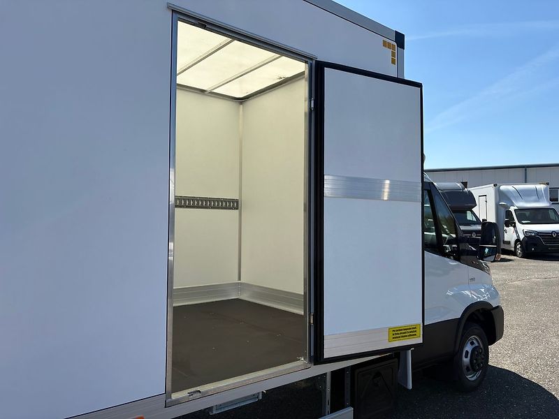 Iveco Daily (2026) 3.0 50C do 3,5t, Skříň, Hydr.č - fotka 10 z 24