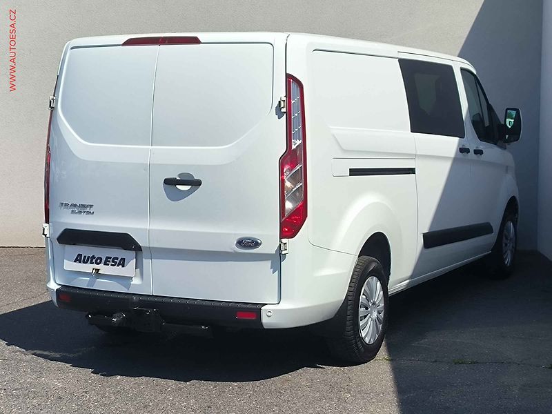 Ford Transit Custom (2021) 2.0TDCi L2H1 5míst, Bixen - fotka 4 z 23