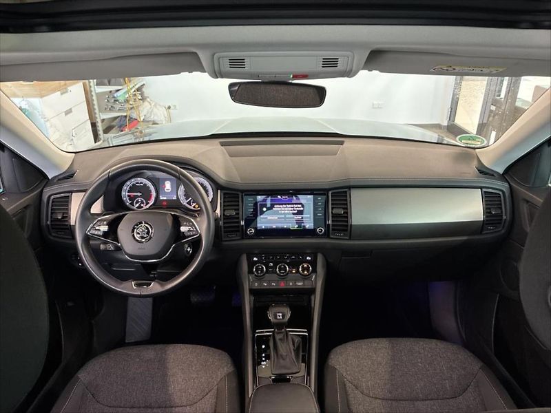 Škoda Kodiaq 2,0 TDI 4X4 147 KW TAŽNÉ PANO - fotka 6 z 9
