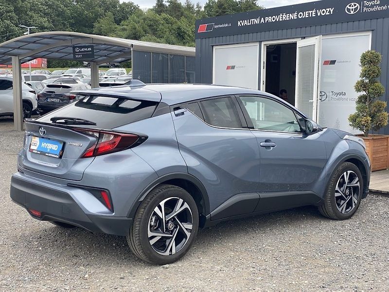 Toyota C-HR 1.8HEV, ČR-1m, Style, DPH - fotka 7 z 15