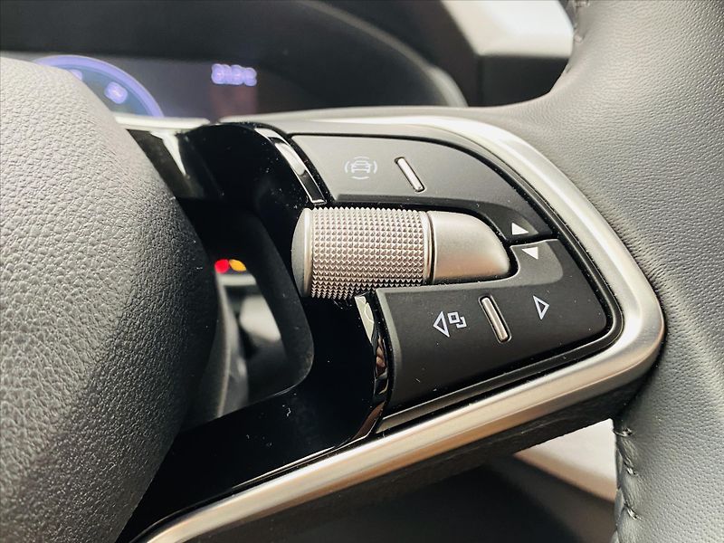 Škoda Kamiq 1,0 TSI 85kW Top Selection - fotka 20 z 27