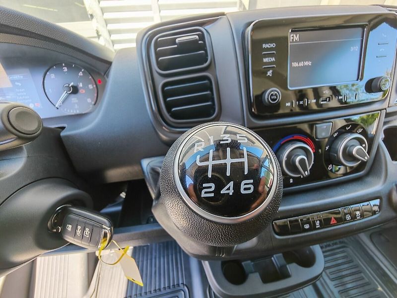 Toyota Proace Max L3H2 - 2.2L 140 6MT Active 270 - fotka 18 z 21