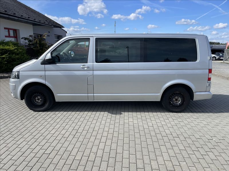 Volkswagen Transporter 2,0 TDI 103kw LONG 6míst Klima - fotka 2 z 40