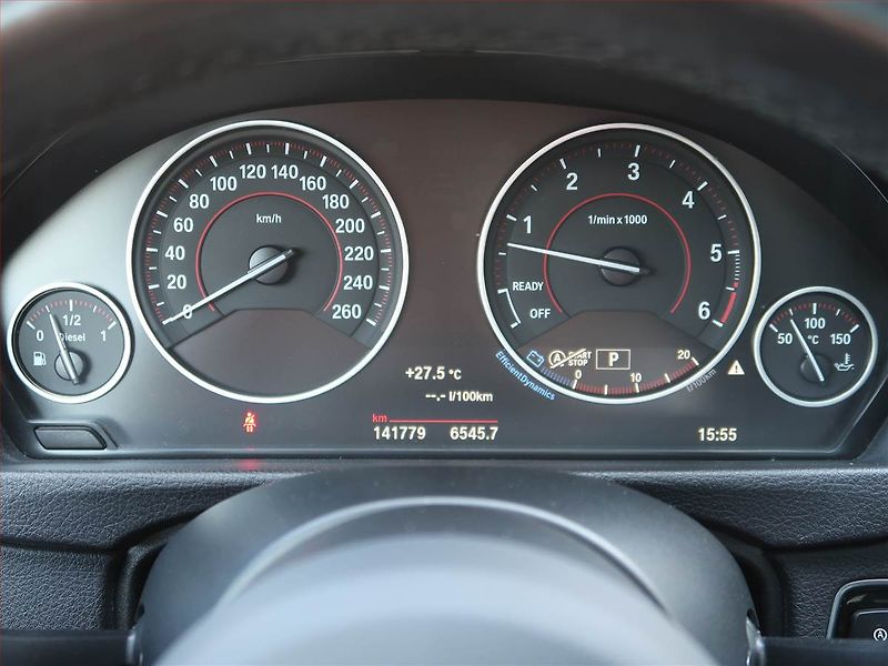 BMW Řada 3 (2015) M Sport 330d xDrive GT, 4X4 - fotka 11 z 19
