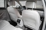 Volkswagen Passat 2.0 TDI ELEGANCE*ACC*ČR*1.MAJ - náhled 14