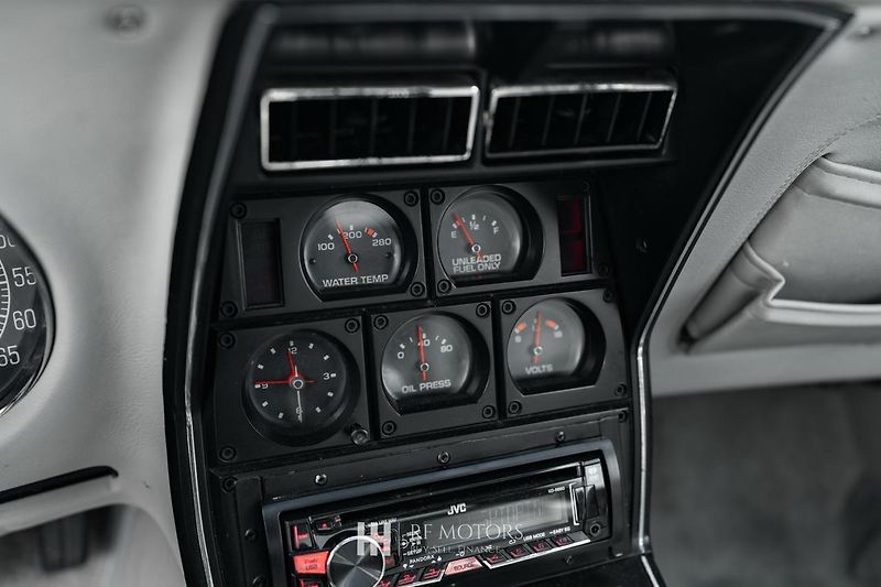 Chevrolet Corvette (1977) - fotka 45 z 51