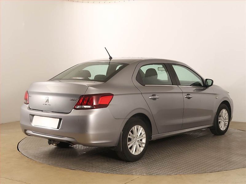Peugeot 301 (2018) 1.2 PureTech, Serv.kniha - fotka 5 z 17