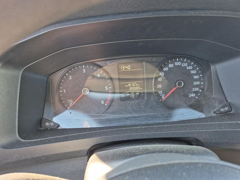 Volkswagen Transporter (2019) 2.0Tdi  - fotka 16 z 22