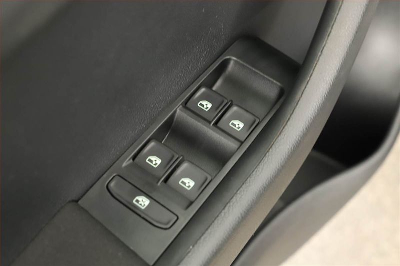 Škoda Fabia (2018) Monte Carlo 1.0 TSI, Tempomat - fotka 14 z 14