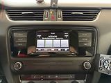 Škoda Octavia (2015) 1.6 TDi, ČR, AC, temp. - náhled 11