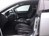 Volkswagen Arteon 2,0 TDi DSG R-line Pano - náhled 10
