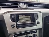 Volkswagen Passat 1,4 TSI 110kW BM SENZORY NOSIČ - náhled 33