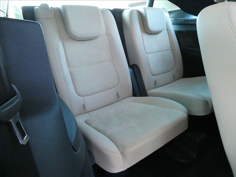 Volkswagen Sharan 2,0 TDi HIGHLINE, rezervace - fotka 29 z 50