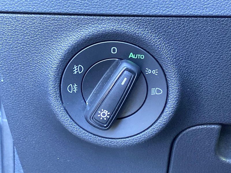 Škoda Karoq (2023) 2.0 TDI 4x4 DSG Ambition - fotka 18 z 32
