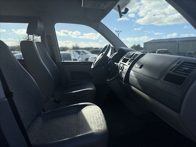 Volkswagen Transporter 2,0 TDI 103kW KLIMA 6KVALT DPH - fotka 21 z 24