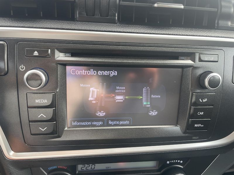 Toyota Auris 1.8i 16v HYBRID AUT SERVIS TOP - fotka 162 z 172