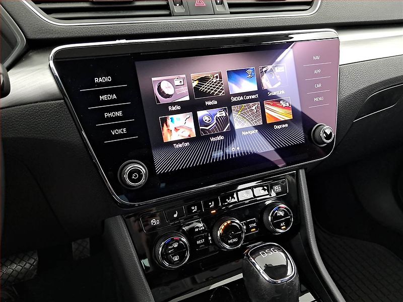 Škoda Superb (2018) 1.6 TDI, Automat, Kůže - fotka 12 z 22