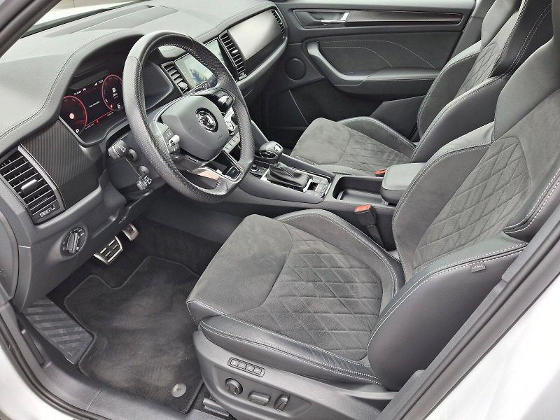 Škoda Kodiaq (2024) SportLine Exclusive DSG 4x4 2, - fotka 6 z 35
