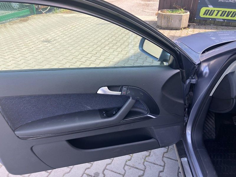 Audi A3 1,8 TFSi(118kW)*STK DO 6/2028* - fotka 15 z 15