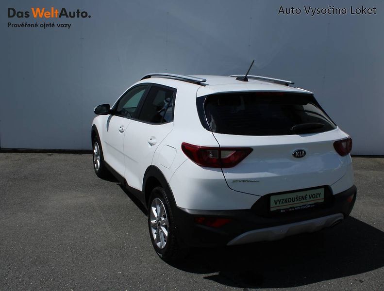 Kia Stonic (2020) 1.2. DPI 61kW manuál - fotka 17 z 30