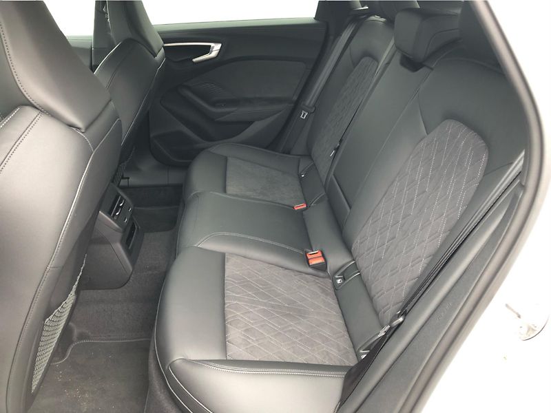 Audi A5 2.0 TDI quattro 150kW - fotka 12 z 29