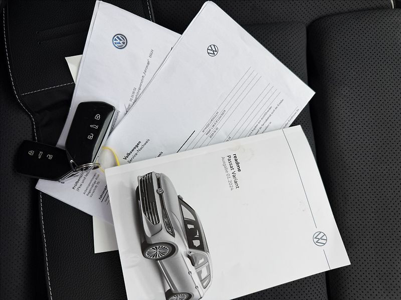 Volkswagen Passat 1.5 eTSI Business/HUD/ERGO - fotka 28 z 28