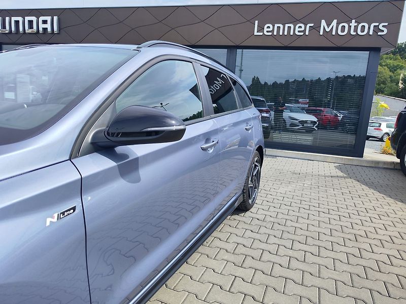 Hyundai i30 1.5 T-GDI/103kW N-Line DCT - fotka 11 z 32