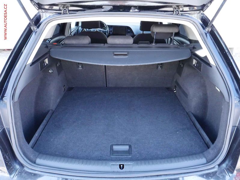 Seat Leon (2014) 1.6 TDi, ČR, STK6/28 - fotka 7 z 14