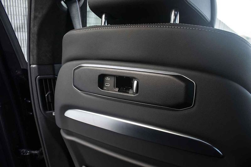 X7 představuje u bavorské automobilky vrchol nabídky mezi SUV.