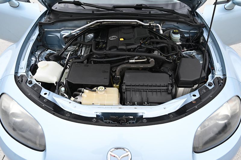 Mazda MX-5 1.8 93KW Niseko 3/2009 - fotka 24 z 26