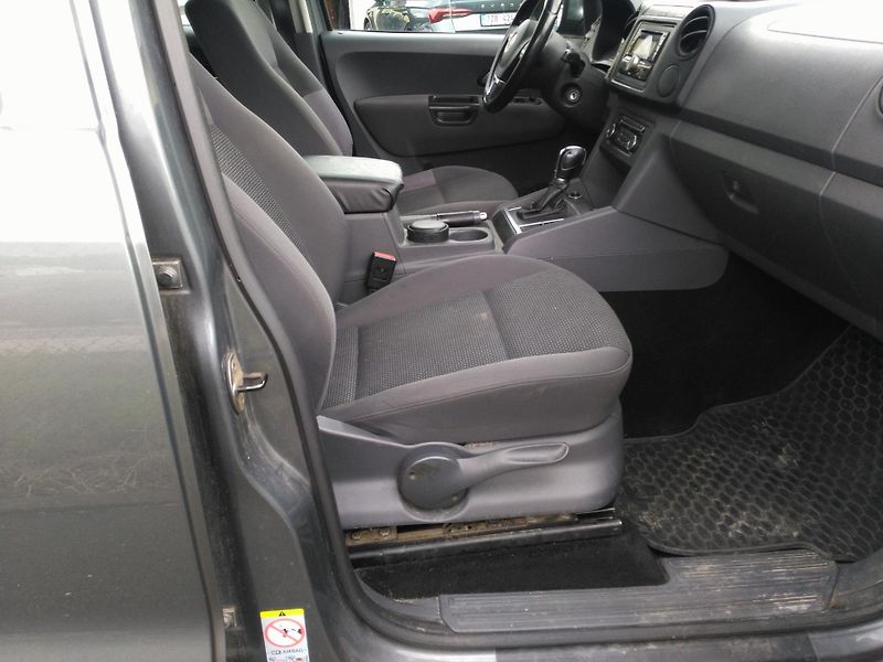 Volkswagen Amarok 2,0BiTDI 4Motion - fotka 27 z 38