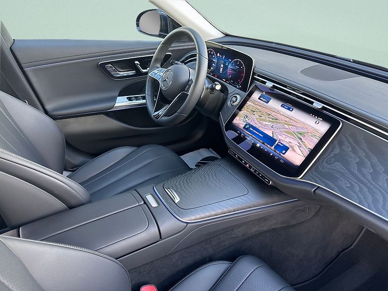 Mercedes-Benz Třídy E 220d 4MATIC AVANTGARDE - fotka 12 z 19