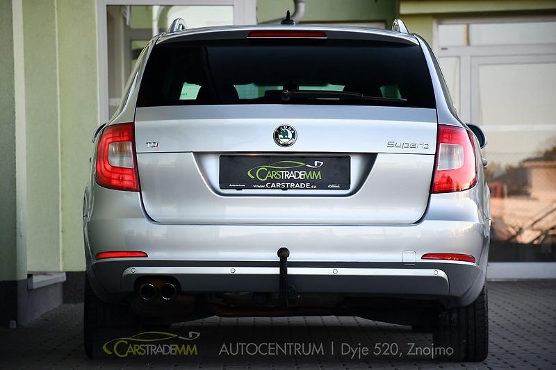 Škoda Superb 2,0TDi TAŽNÉ 2xKOLA - fotka 5 z 49