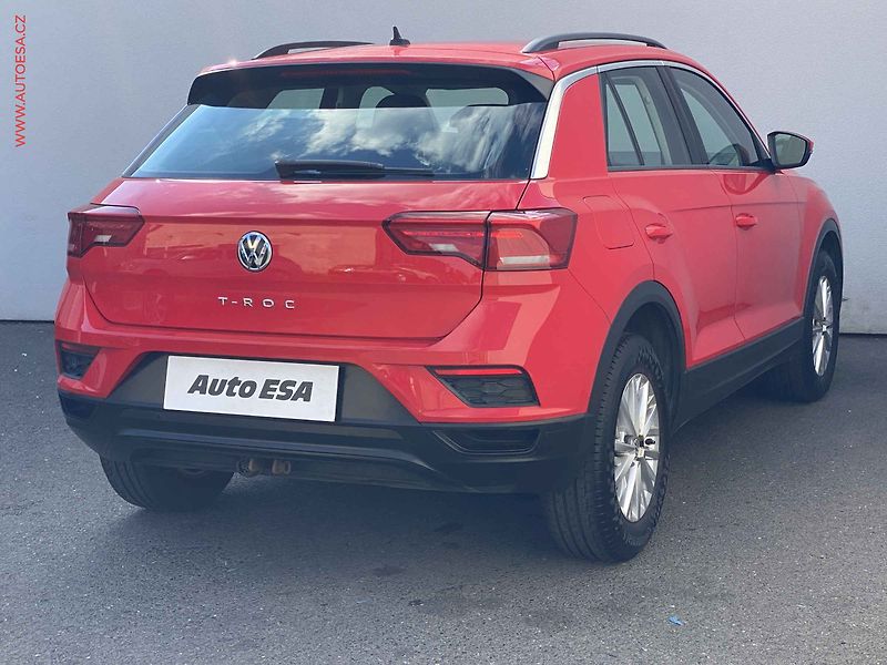 Volkswagen T-Roc (2020) 1.0 TSi, ČR, AC, TZ, park - fotka 4 z 16