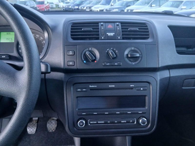 Škoda Fabia 1.2 TSI, facelift - fotka 21 z 33