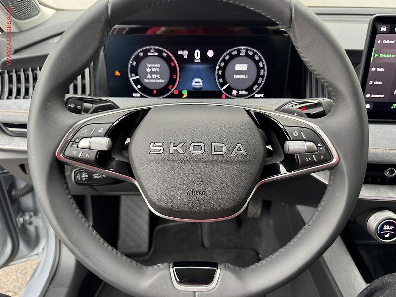 Škoda Superb (2025) 2.0 TDi, 1.maj,ČR, Selection - fotka 23 z 35