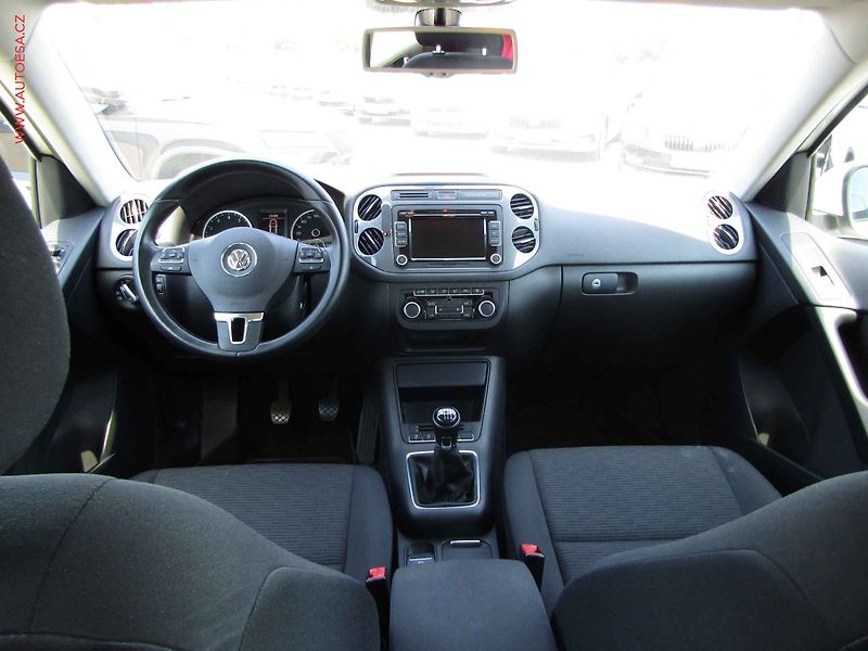 Volkswagen Tiguan (2014) 1.4 TSi, ČR, Trend&Fun - fotka 8 z 18