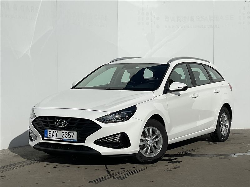 Hyundai i30 1,5 CVVT Combi Comfort AC - fotografie inzerátu
