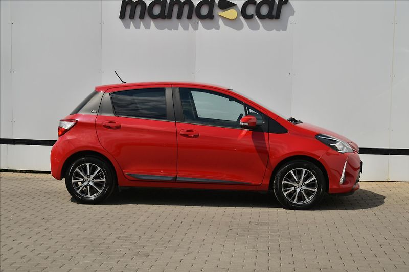 Toyota Yaris 1.5VVT-i Y20 EDITION 1. MAJ ČR - fotka 8 z 23