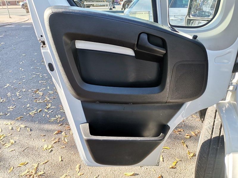 Opel Movano (2023) 2.2CDTi 140k L3H2 Klima Kamera - fotka 8 z 24