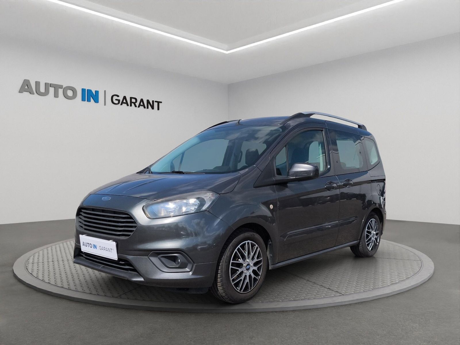 Ford Tourneo Courier 1.0 73kW, ČR, Serv. kniha, Výh
