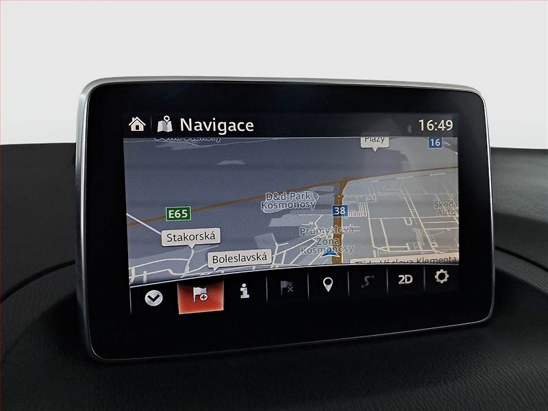 Mazda 3 (2016) 2.0 Skyactiv-G, Navi - fotka 13 z 21