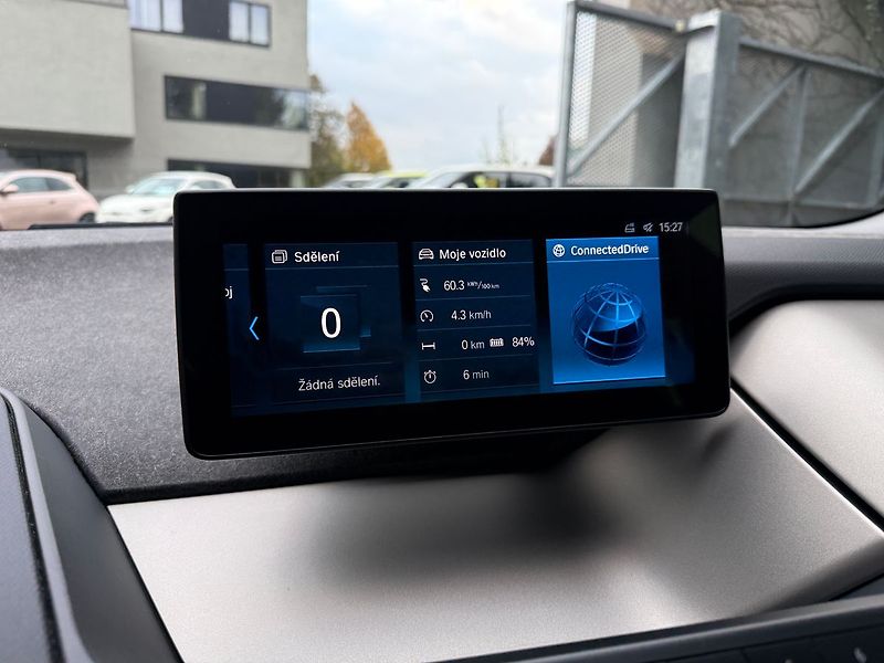 BMW i3 120Ah Kamera Tepelné čerpadlo - fotka 15 z 32