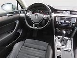 Volkswagen Passat (2017) 2.0 TDI, Automat, Kůže, Navi - náhled 7
