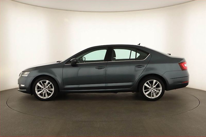 Škoda Octavia (2017) Style 1.4 TSI, Automat - fotka 3 z 15