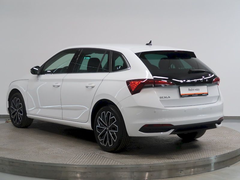Škoda Scala (2025) TOP SELECTION 1.0TSI 85KW DSG - fotka 7 z 37