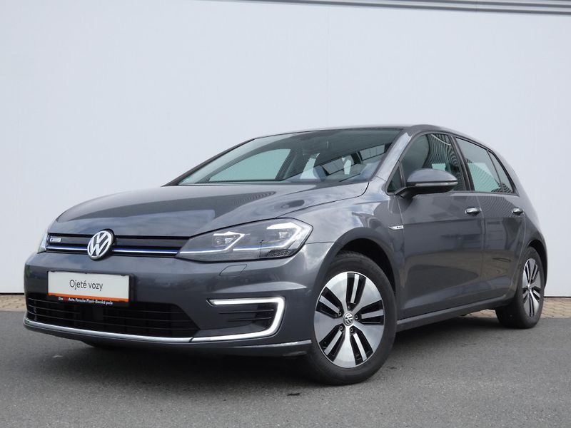 Volkswagen e-Golf (2020) Comfortline 100kW SoH 87% - fotka 7 z 30