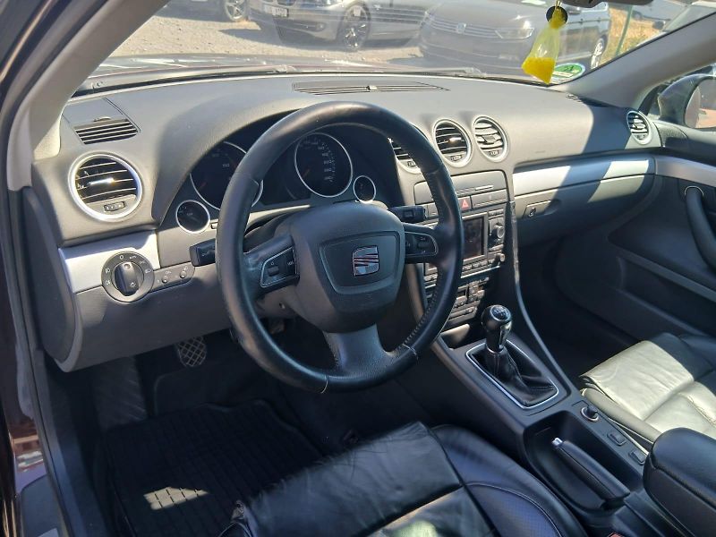 Seat Exeo ST, 2.0 TSI, 200 PS, 6 kvalt. - fotka 26 z 43