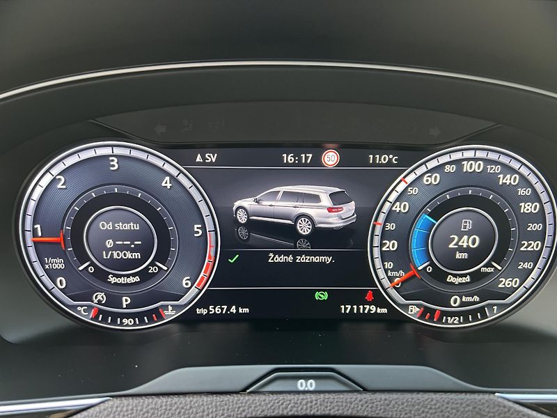 Volkswagen Passat (2016) 2.0TDI, 4motion, Automat DSG - fotka 18 z 41